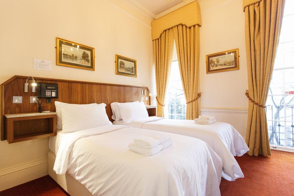 Morgan Hotel Лондон Екстериор снимка